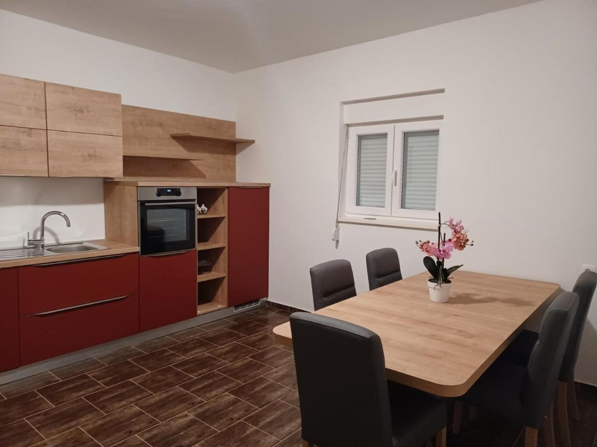 Apartman Milanko Muskovci Exterior photo